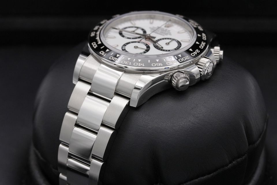 Rolex Daytona 126500 LN Image 2